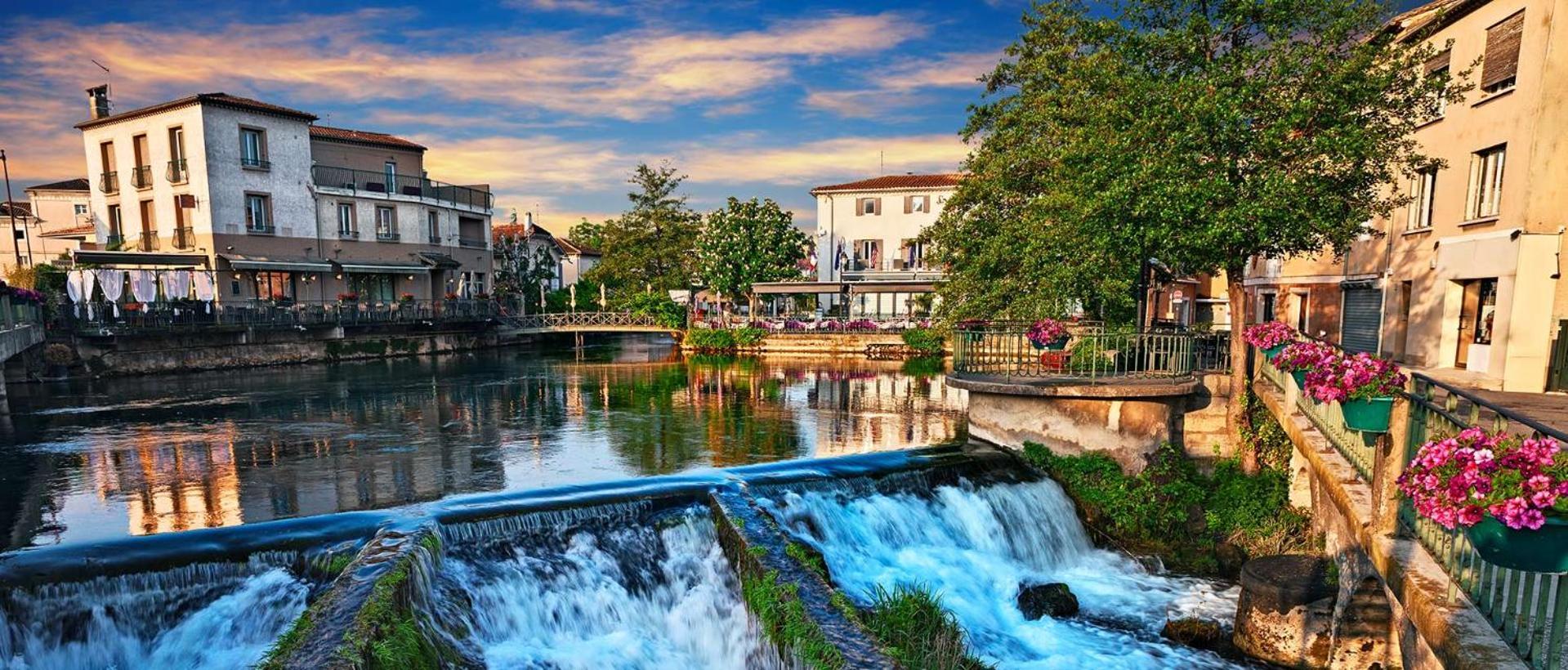 Gite De L'Olivier, Classe, Climatise, Jardin Avec Parking Gratuit Devant Le Logement Et A 5 Minutes Du Centre-Ville A Pied LʼIsle-sur-la-Sorgue المظهر الخارجي الصورة